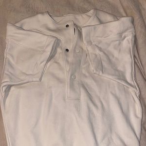 Essentials Baseball Tee